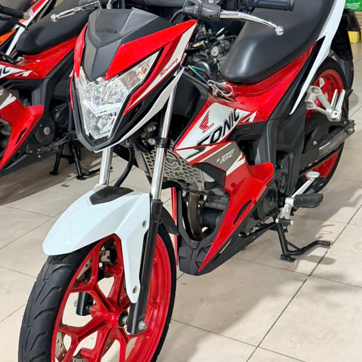 Honda Sonic 150R