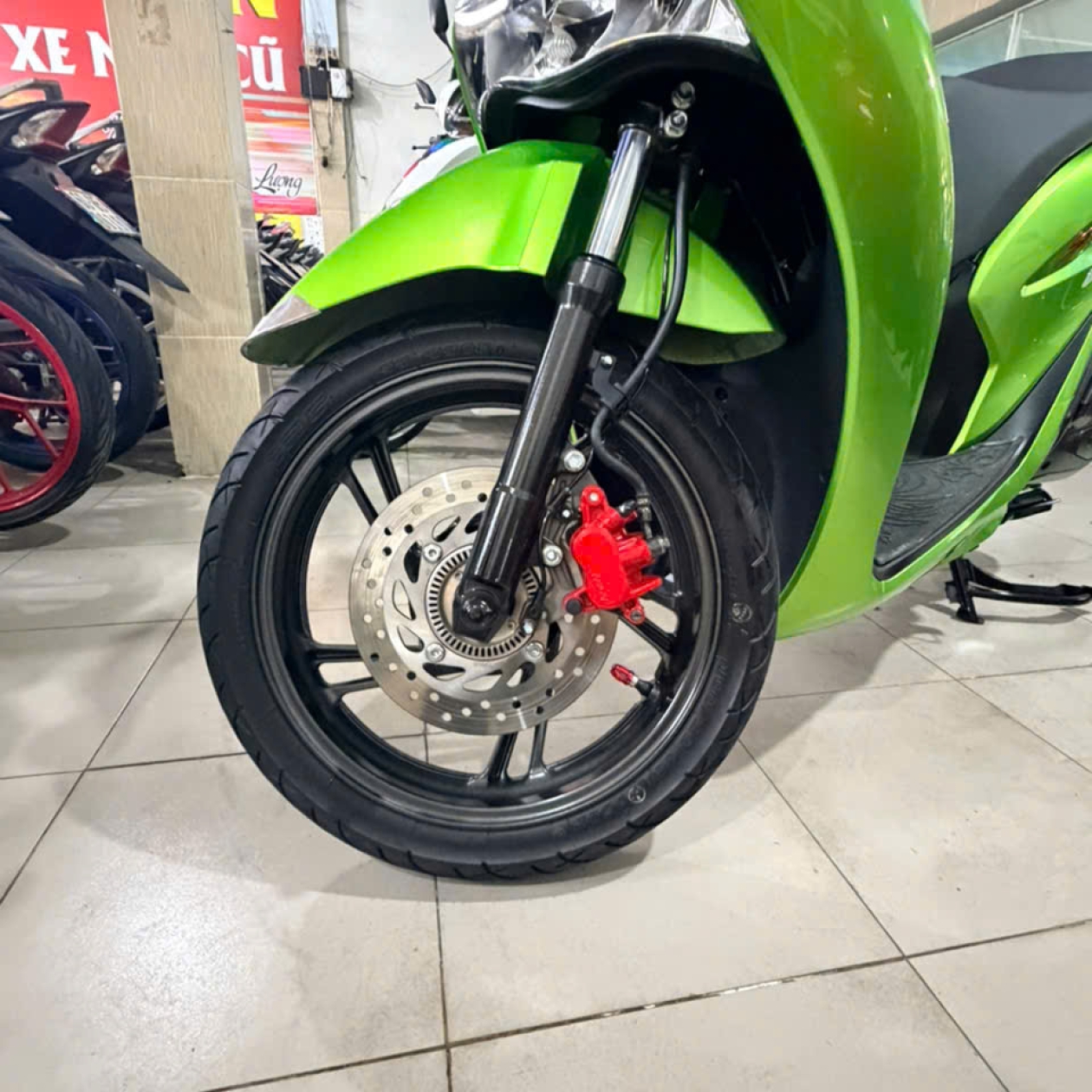Honda SH 125i 2025 Xanh Lá